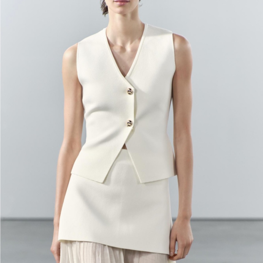 Zara Off-White Buttoned Vest